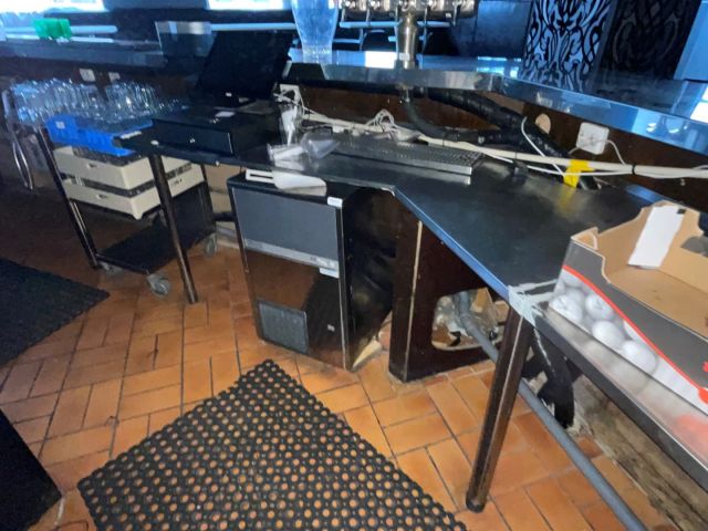 848912-22 Built-in stainless steel bar counter