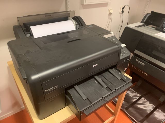 848154-8 Large format printer Epson SureColor P5000