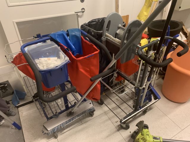 848160-6 Cleaning trolleys 2 pcs