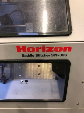 852227-7 Boxing machine Horizon Stitchliner 5500