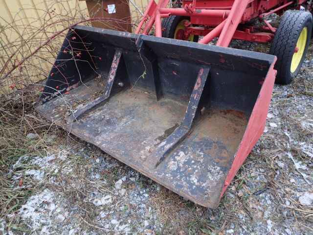 752072-22 David Brown with front loader