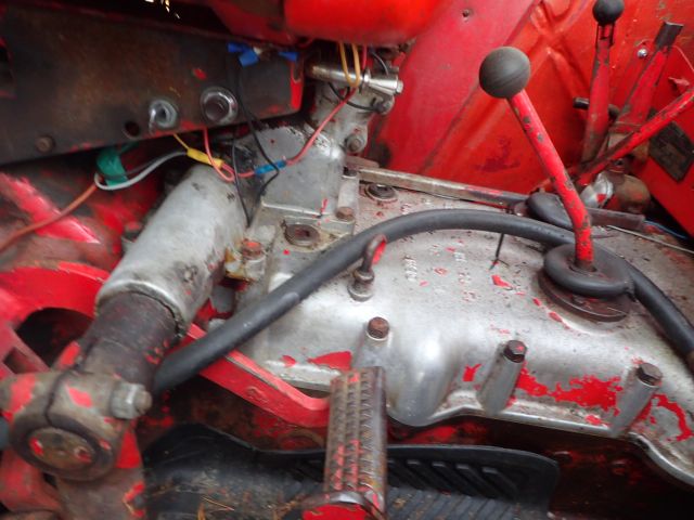 752072-28 David Brown with front loader