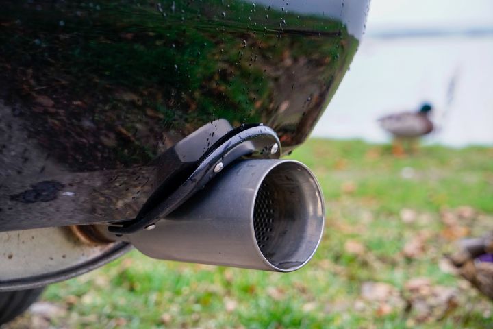 852234-17 Ford Mustang, 2006 - 297 hp