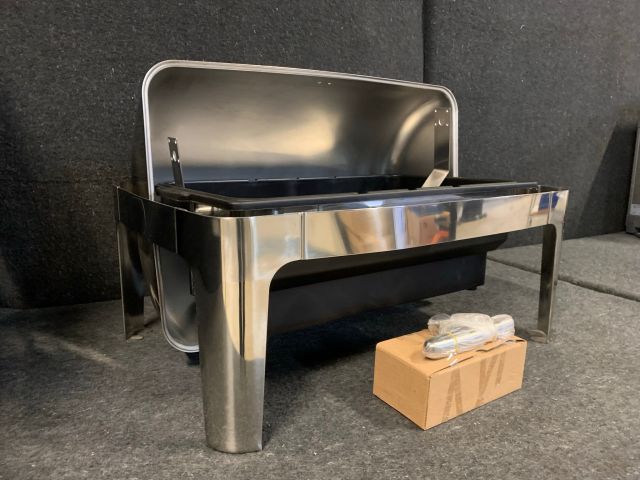 851991-3 New electric chafing dish with rolltop
