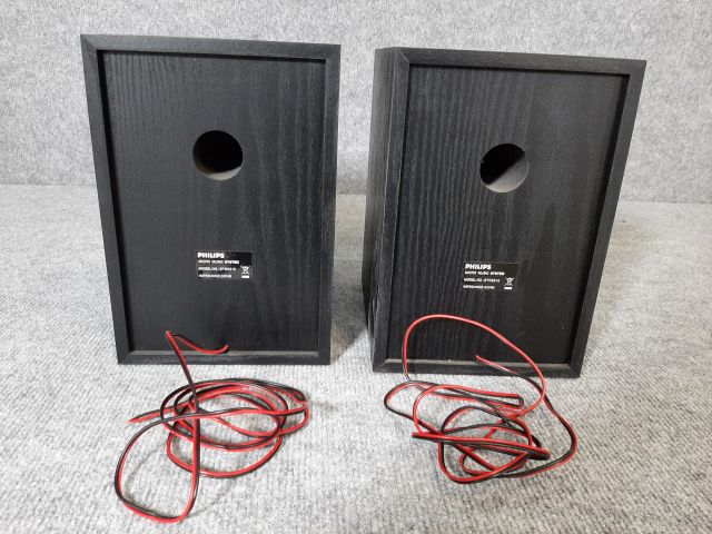 804314-6 Music system - Philips - BTD5210