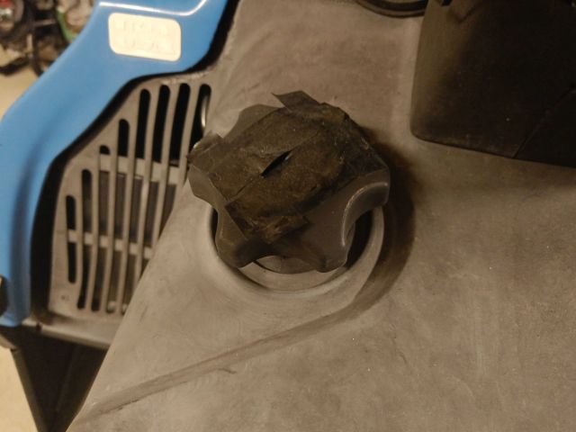 755322-26 Polaris Star Track -1988 Reg: NZS933 Repair Object