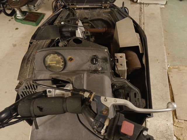 755322-64 Polaris Star Track -1988 Reg: NZS933 Repair Object