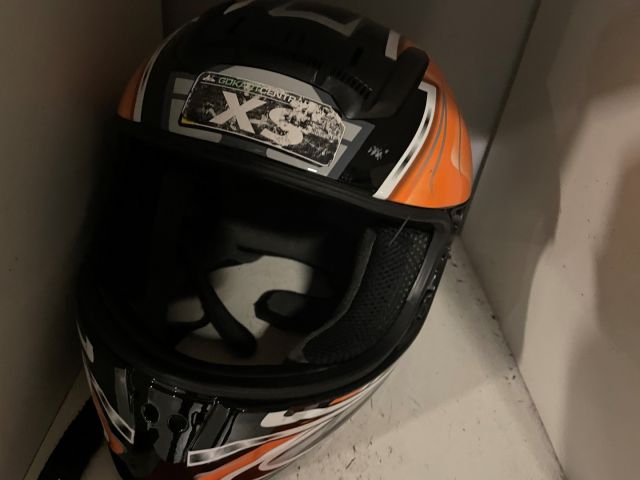 852998-7 Go-kart helmets 46 pcs XXS-XL