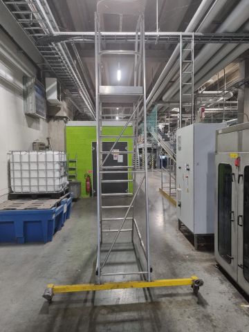 853000-1 Platform ladder Zarges Z600