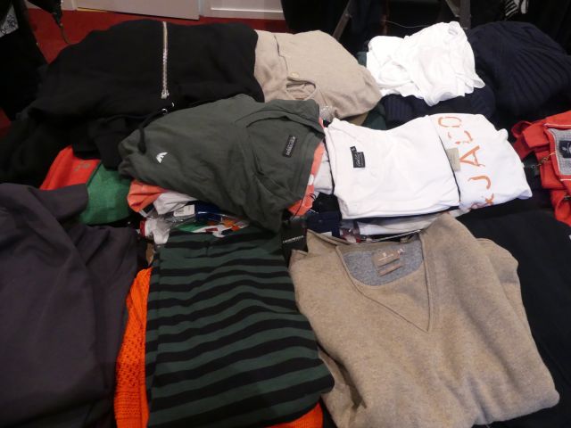 designer clothes - PS Auction 