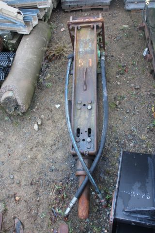 812124-2 Hydraulic hammer Montabert BRH 501