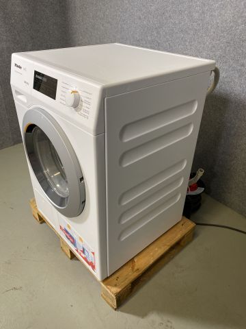 804170-3 Washing machine, Miele, WCE670