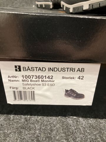 853640-2 Safety shoes Monitor MIG Boa S3 ESD p.42