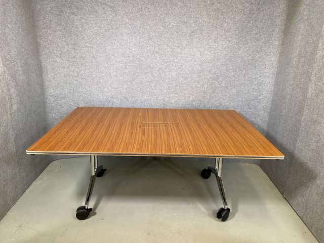 804163-1 Conference / work table on wheels, Wilkhahn, Logon, 620/00