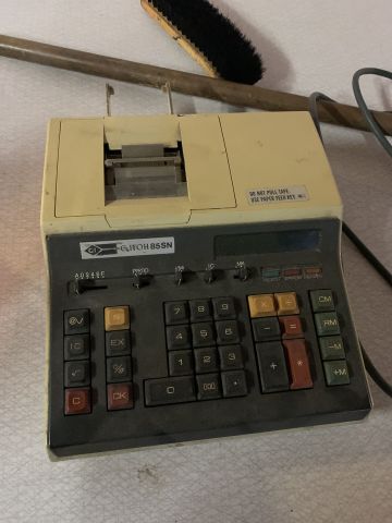 844854-4 Calculator 2 older