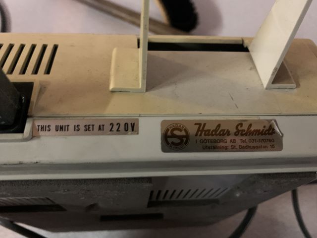 844854-7 Calculator 2 older