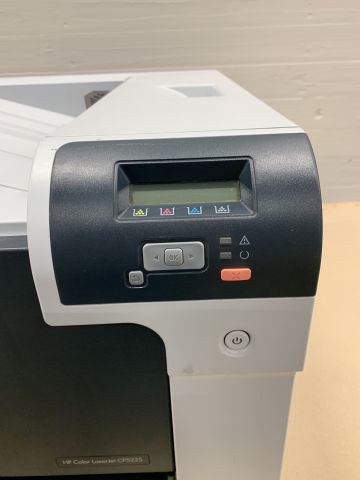 853572-3 HP Color LaserJet Professional CP5225 Printer