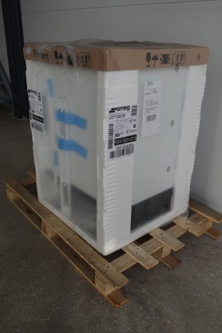 683178-3 Refrigerator with freezer compartment from SMEG UD7122CSP