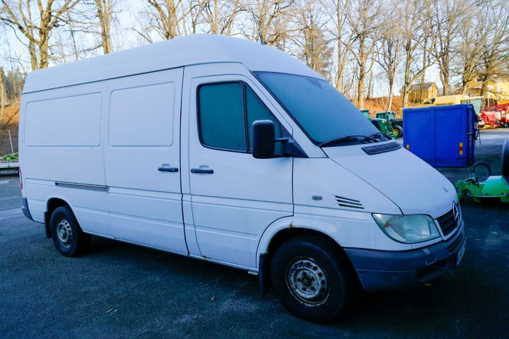 854298-4 MERCEDES-BENZ 316 CDI / 35, 2005, 154 hp