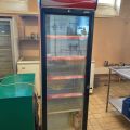 805997-1 Refrigerator, standing, 372 L