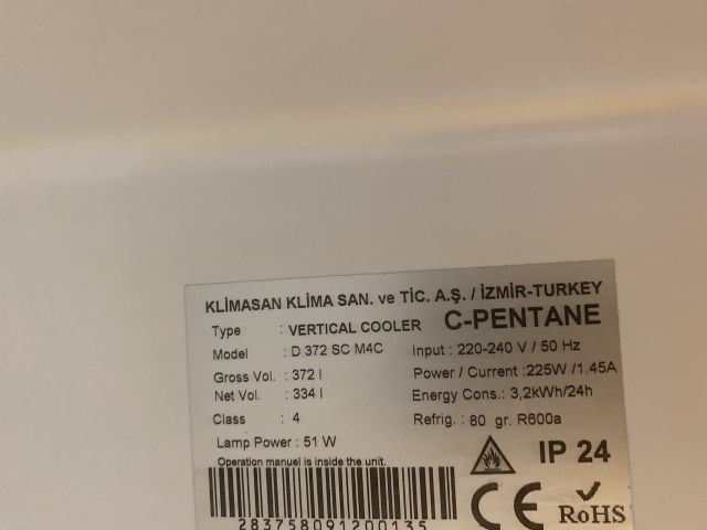 805997-7 Refrigerator, standing, 372 L