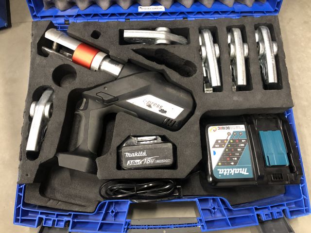 854301-1 1 pcs Press machine Klauke with press jaws