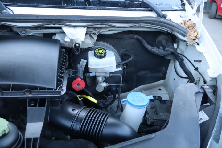 854323-28 Volkswagen Crafter 35 2.0 TDI Manual, 163hp, 2014