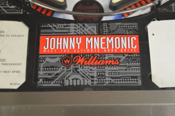 779376-10 Pinball Williams Johnny Mnemonic -1995