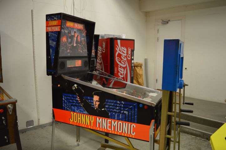 779376-3 Pinball Williams Johnny Mnemonic -1995