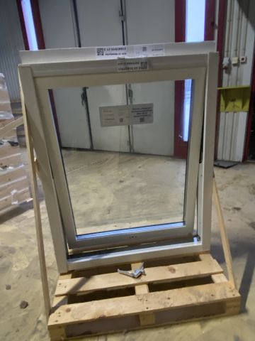 823703-2 8 pcs Windows from Elitfönster incl blinds