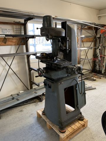 824387-1 Cutter with table feed Mattsson & Zetterlund VF600