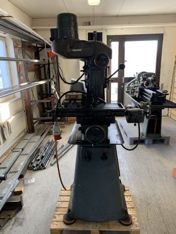 824387-4 Cutter with table feed Mattsson & Zetterlund VF600