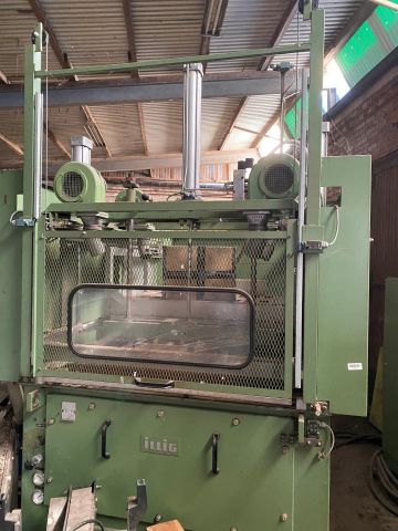 828543-2 Molding machine Adolf Illig UA 100 ED -1989