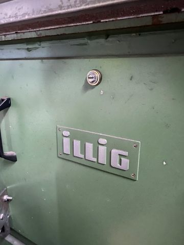 828543-4 Molding machine Adolf Illig UA 100 ED -1989