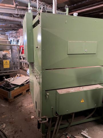 828543-6 Molding machine Adolf Illig UA 100 ED -1989