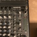 844936-3 16-channel mixer table, Mackie Onyx 1610