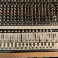 844936-6 16-channel mixer table, Mackie Onyx 1610
