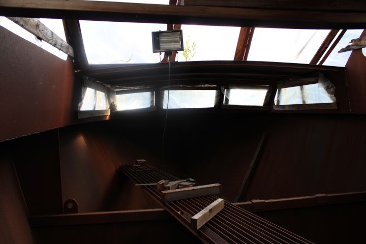 855063-19 Beach Craft 40, Dutch steel boat - Project