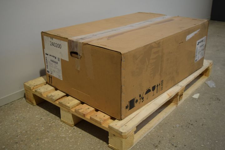 683248-4 Induction hob from SMEG HOBD682R