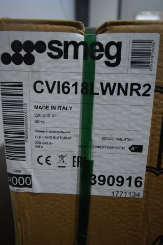 683323-5 Wine cooler from SMEG CVI618LWNR2