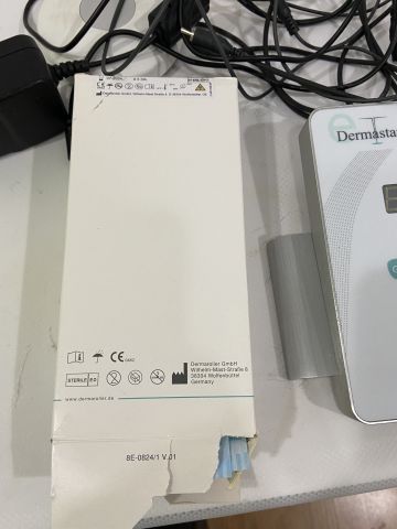 849020-8 Electronic Dermastamp microneedling device