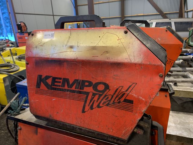 809778-2 MIG welder with feeder Kemppi Kempoweld 4200W / K400