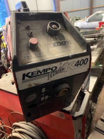 809781-4 MIG welder with feeder Kemppi Kempoweld 4000W / K400
