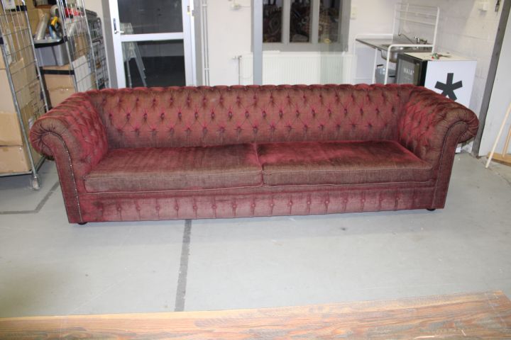 855509-1 Sofa dressed in Ralph Lauren Fabric