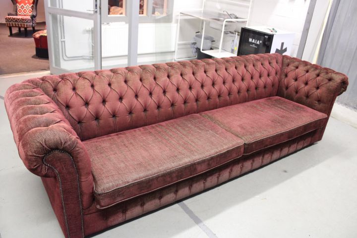 855509-2 Sofa dressed in Ralph Lauren Fabric