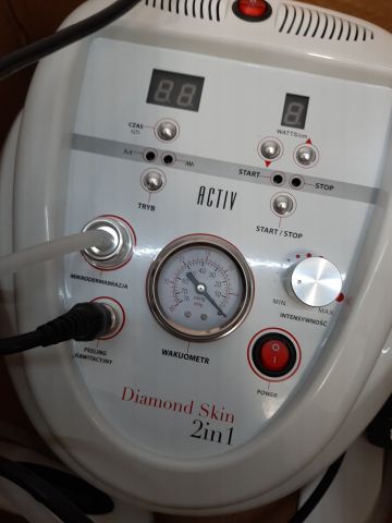 804347-1 Microdermabrasion Machine - Activ - Diamond Skin 2-1 (New in carton)