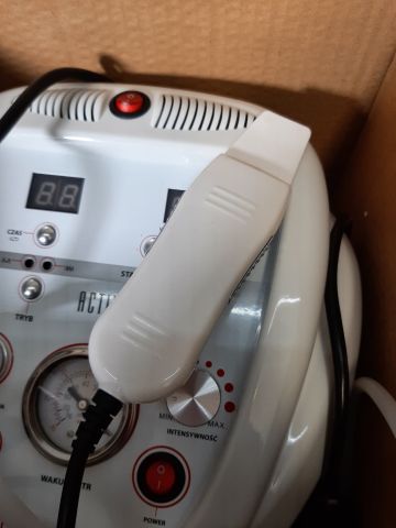 804347-3 Microdermabrasion Machine - Activ - Diamond Skin 2-1 (New in carton)