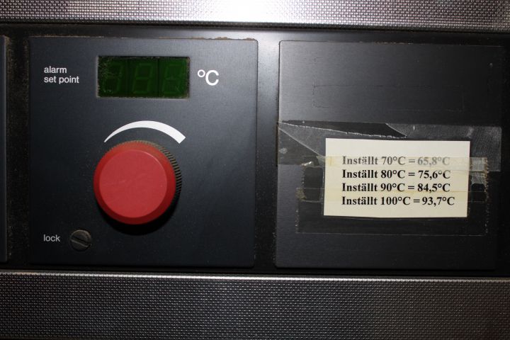 830166-6 Laboratory Precision oven Memmert up to 200 degrees Celsius