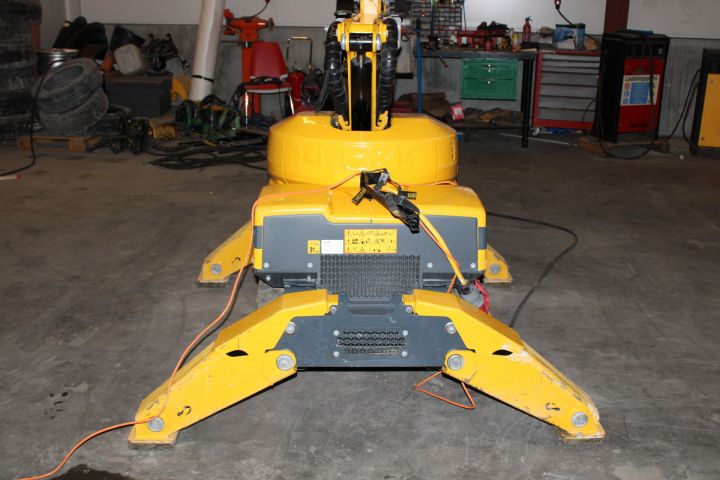 830167-3 Demolition robot Brokk 110 - 2018 NOTE only 160 Hours