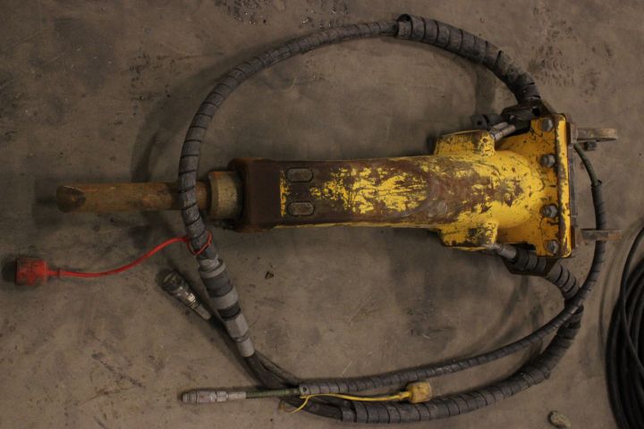 830167-57 Demolition robot Brokk 110 - 2018 NOTE only 160 Hours